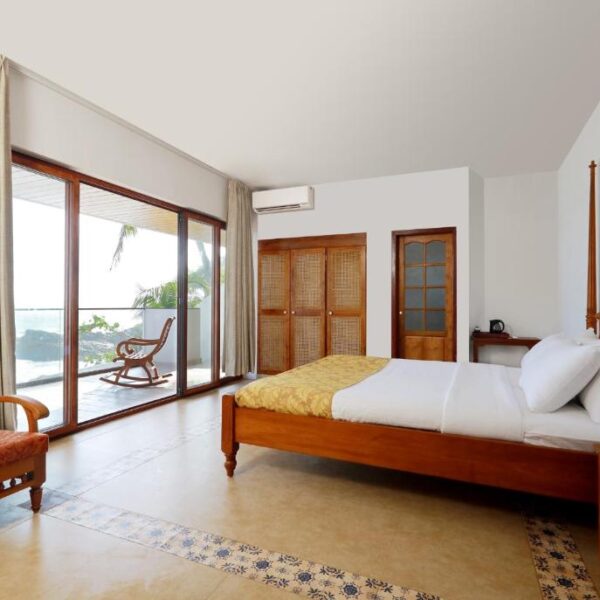 Ocean View Luxury Suite in Rockholm beach resort Kovalam