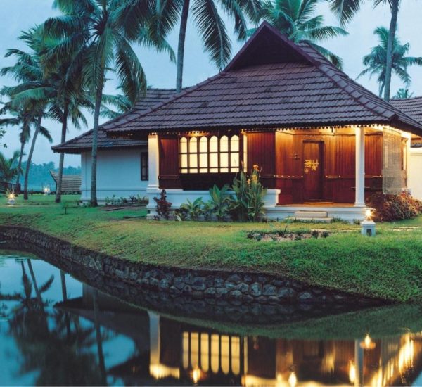 Heritage Lake View villa with private pool in Kumarakom Lake Resort for honeymoon